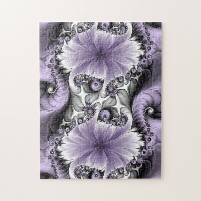 Lilac Illusion Abstraktes florales Fraktal Kunstfa (Vertikal)