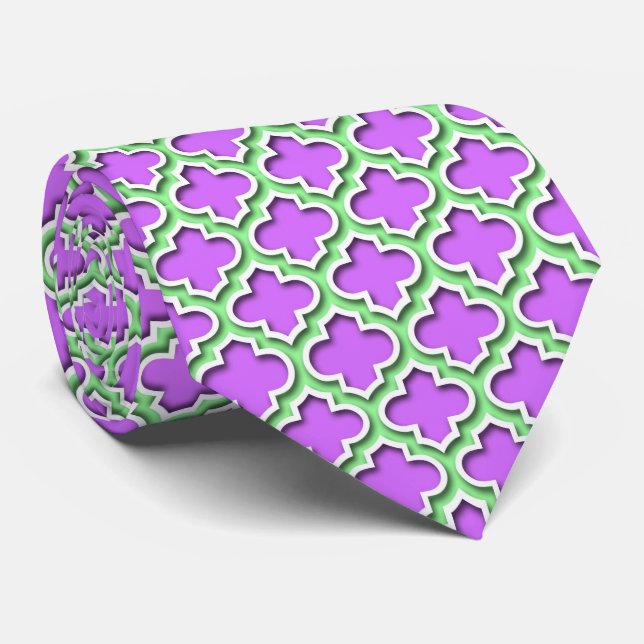 Lilac Mint Green White marokkanisches Quatrefolie  Krawatte (Gerollt)