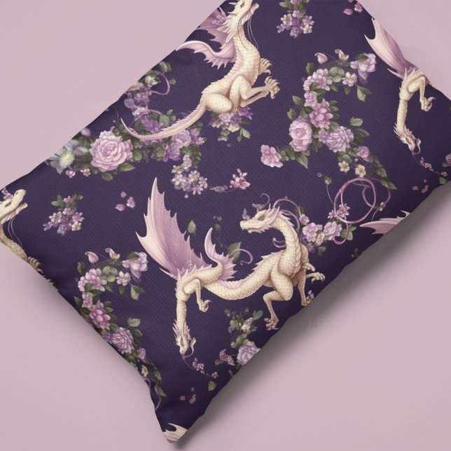 Lilac, Rose und Pillowcase für weiße Drachen Kissenbezug (Von Creator hochgeladen)