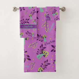 Lilac und Yellow Funny Mushrooms Muster Baby Name Badhandtuch Set