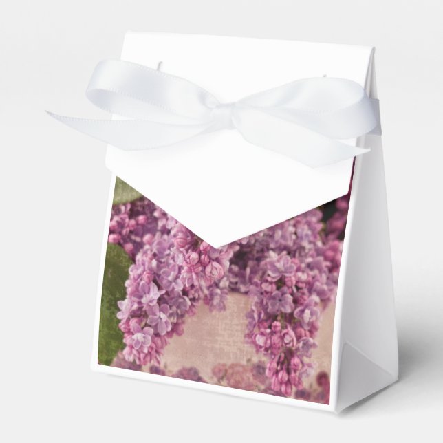 Lilacs in einem Viktorianischen Hutkasten Geschenkschachtel (Vorderseite)