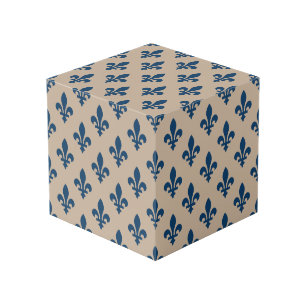 Lilie Pattern, Royal French Blue on Cream Würfel