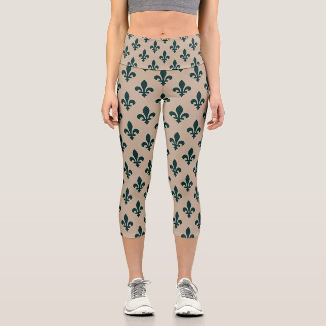 Lilie Pattern, Royal French Green on Cream Capri Leggings (Vorderseite)