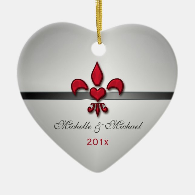 Lilien-Herz unser erstes Weihnachtsweiß Keramikornament (Vorne)