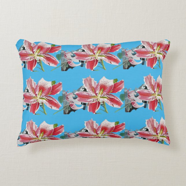 Lilien in Blau und Rosa Dekokissen (Vorderseite)