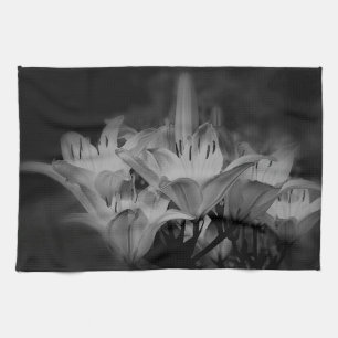 Lilienblumen in Schwarz und Weiß Küchentuch
