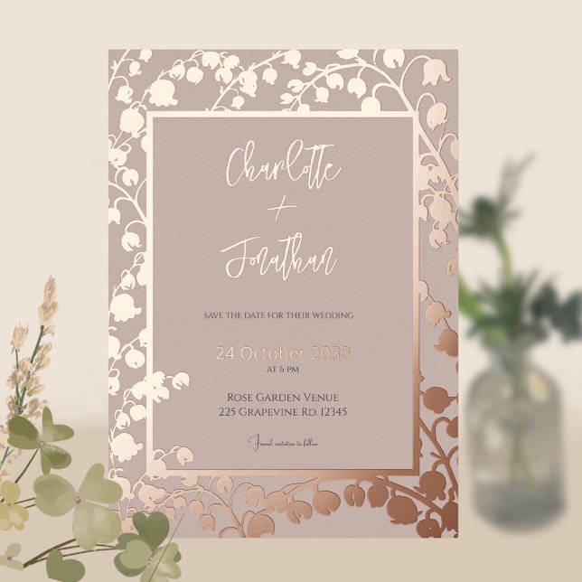Lily of the Valley Floral Garden Wedding Gold F Folieneinladung (Von Creator hochgeladen)