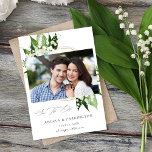 Lily of the Valley Save the Date Foto<br><div class="desc">Holen Sie sich Ihre Gäste begeistert und bereit,  Ihre Hochzeit oder Ihr Party mit Ihrer Lily of the Valley White Floral Foto Save the Date Card zu feiern.</div>