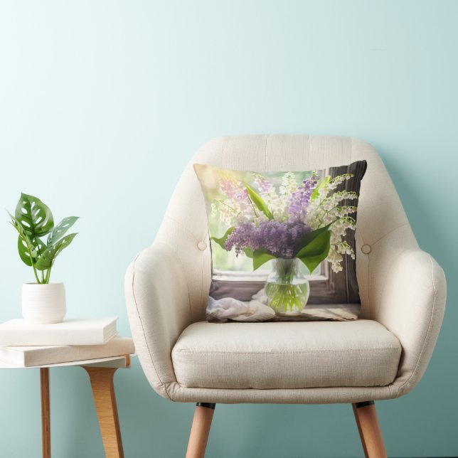 Lily of the Valley und Lilac Bouquet by Window Kissen (Stuhl )