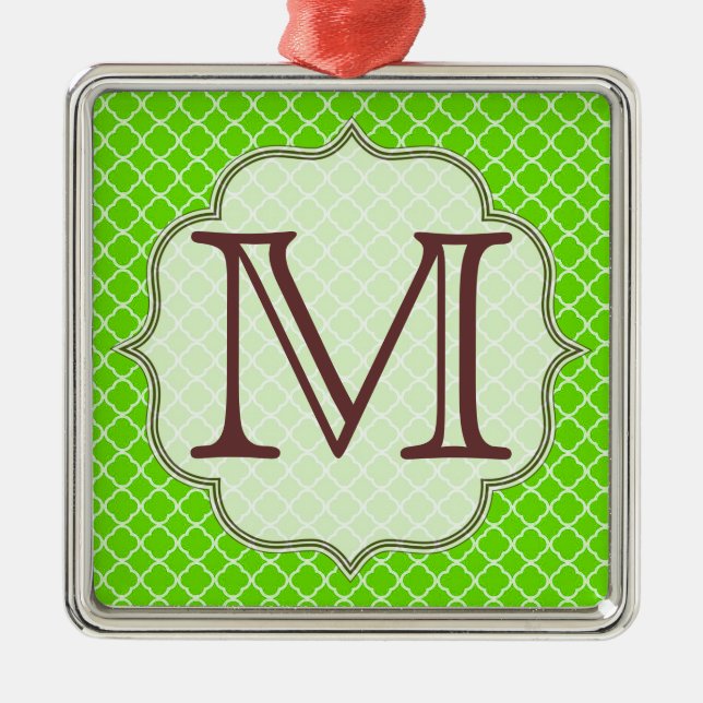 Lime Green Quarterfolie Latti Monogram Ornament Aus Metall (Vorne)