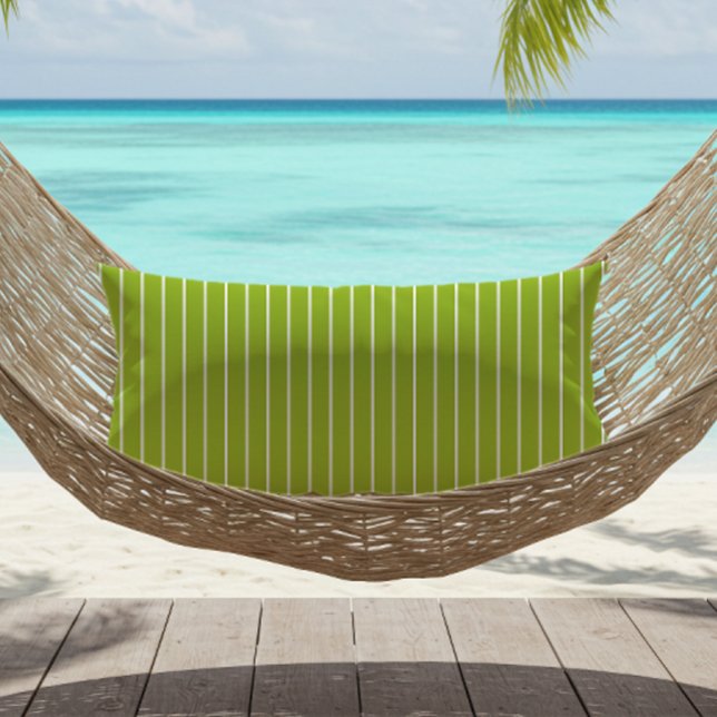 Lime Green White Summer Stripes im Freien Kissen Für Draußen (Von Creator hochgeladen)