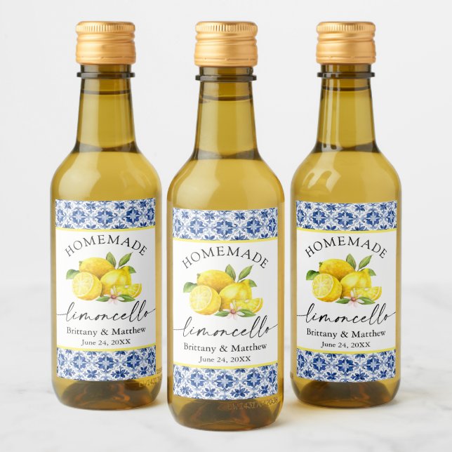 Limoncello Calligraphy Watercolor Lemons Blue Tile Weinetikett (Flaschen)