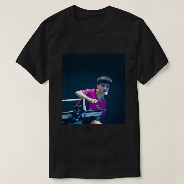 Lin Yun Ju 2280522 T-Shirt (Design vorne)