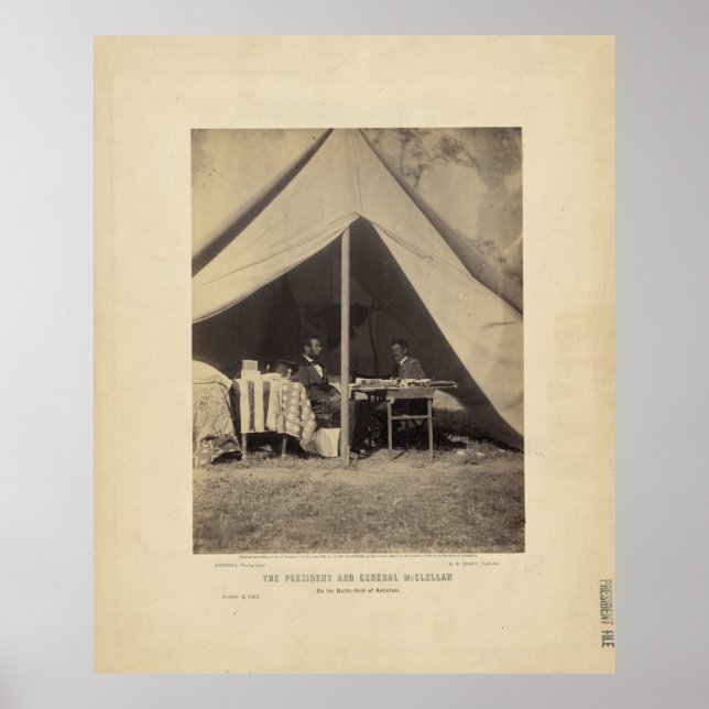 Lincoln & Gen McClellan auf dem Schlachtfeld Antie Poster (Vorne)