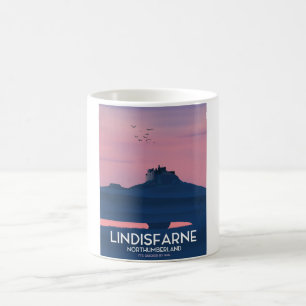 Lindisfarne Northumberland Burg Reiseplakat. Kaffeetasse