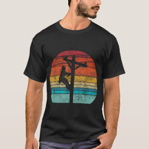 Lineman Cell Tower Line Mitarbeiter im Retro-Stil T-Shirt