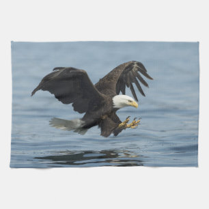 Linge De Cuisine Aigle en approche