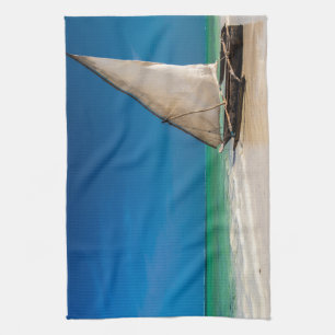 Linge De Cuisine Bateau de pêche traditionnel sur la plage