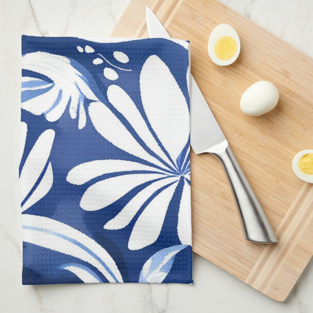 Linge De Cuisine Blue Botanical Watercolor Floral Pattern (Quart Plié)