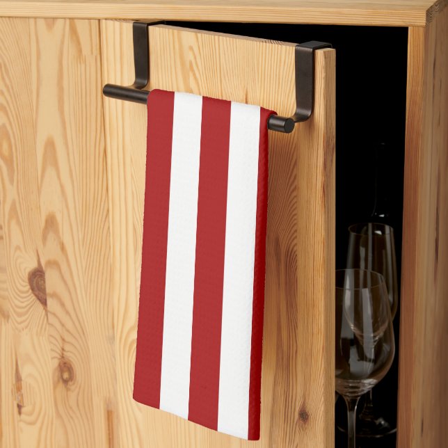 Linge De Cuisine Bonbons foncés Pomme rouge et blanc rayures (Pliage en tiers)