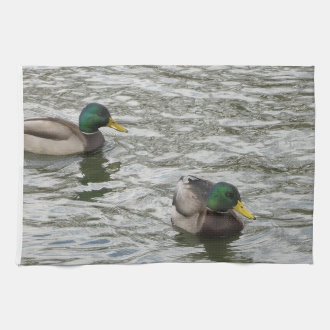 Linge De Cuisine Canards dans un étang (Horizontal)