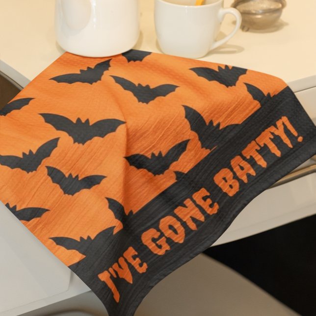 Linge De Cuisine C'Est Parti Batty ! Halloween orange et noir (Bats in the kitchen!)