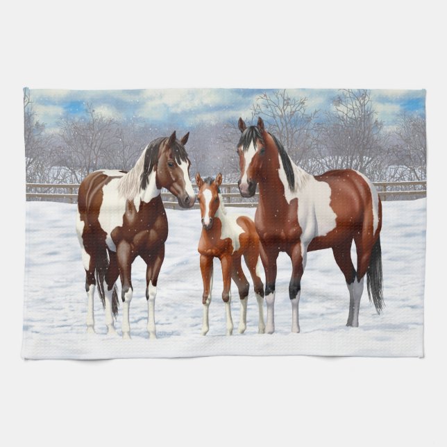 Linge De Cuisine Chevaux De Peinture De Baie Pinto En Neige D'Hiver (Horizontal)