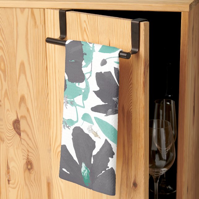 Linge De Cuisine Clematis Vin Floral Gris Turquoise Aquarelle (Clematis Vine Floral Gray Teal Watercolor Kitchen Towel from Studio Posies.)