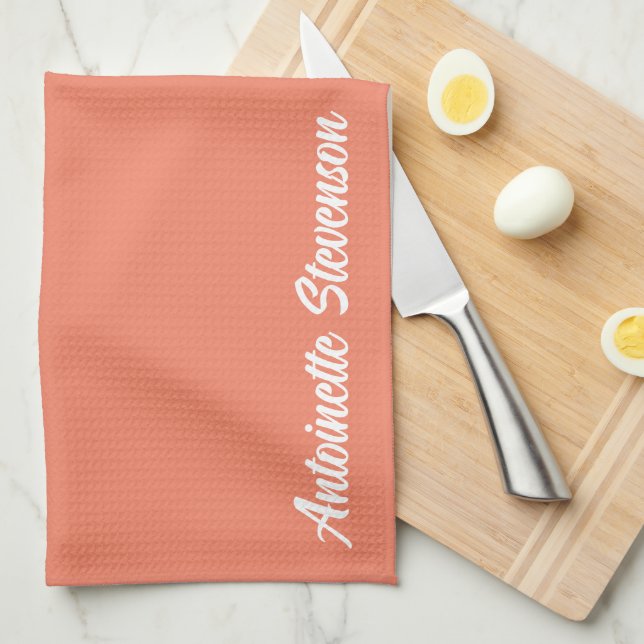 Linge De Cuisine Coral Peach Élégante Signature Monogramme (Quart Plié)