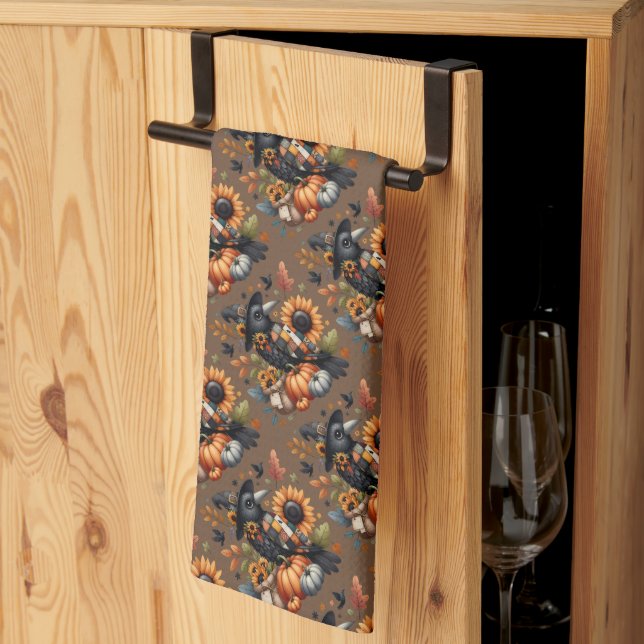 Linge De Cuisine Crow Whimsical avec Citrouilles et tournesols (Pliage en tiers)