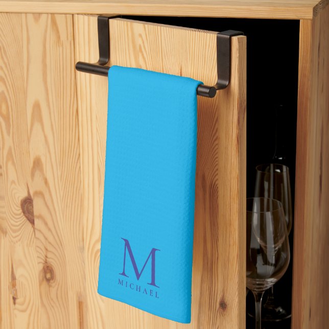 Linge De Cuisine Custom Elegant Azure Blue Monogram Simple Template (Pliage en tiers)