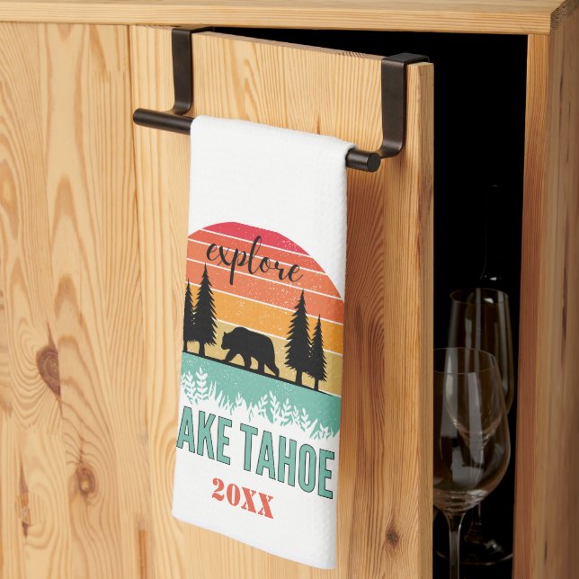 Linge De Cuisine Cute Retro Mountain Lake Tahoe Souvenir (Pliage en tiers)