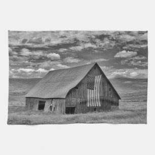 Linge De Cuisine Fermes   BW American Flag Barn Scene