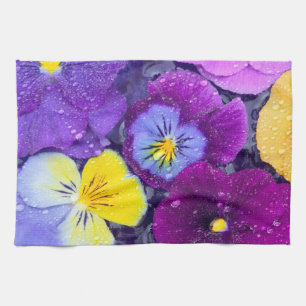 Linge De Cuisine Fleurs de pensée flottant dans un bain d'oiseau av