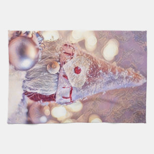 Linge De Cuisine Gnome rose dans la peinture d'aquarelle de neige