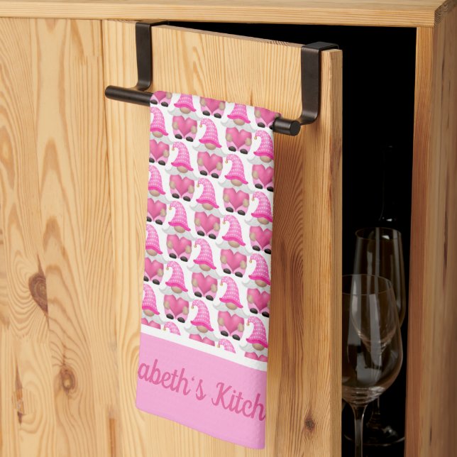 Linge De Cuisine Gnomes roses personnalisées Coeurs Bois Whimsical (Pliage en tiers)