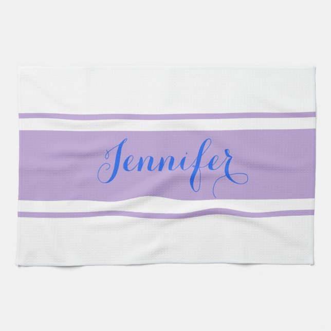 Linge De Cuisine Grand nom de script bleu, Lavender Strips sur blan (Horizontal)