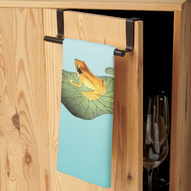 Linge De Cuisine Grenouille jaune sur feuille de lotus (Pliage en tiers)