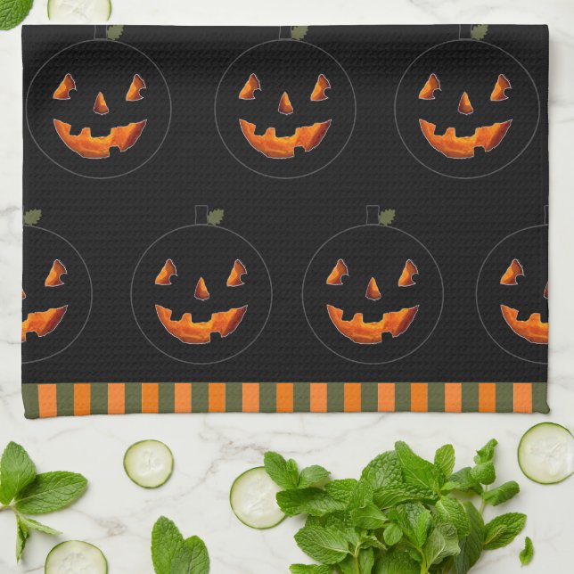 Linge De Cuisine Halloween Decor kitchen towel (Plié)