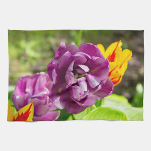 Linge De Cuisine Lilac tulipes sur une journée ensoleillée