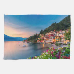Linge De Cuisine Littoral   Varenna, Lombardie, Italie
