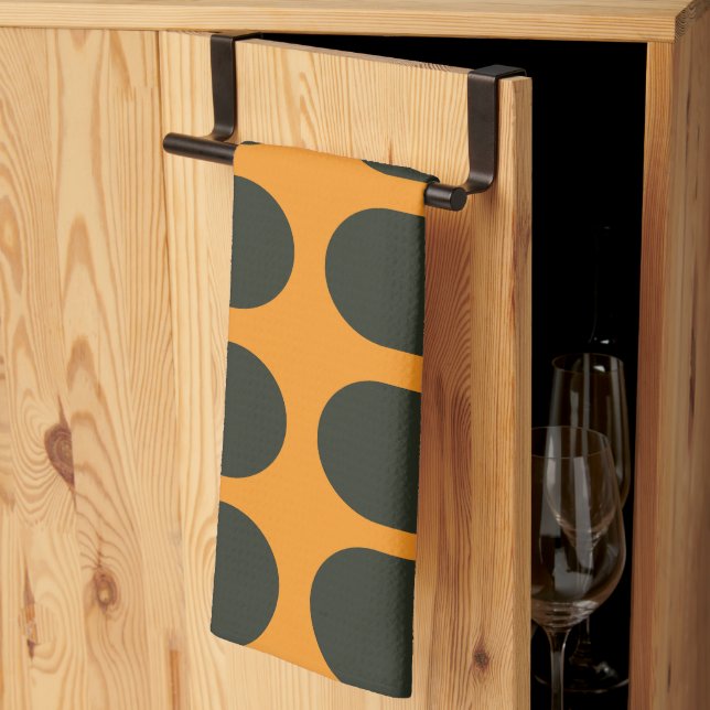 Linge De Cuisine Orange Black Circles (Pliage en tiers)