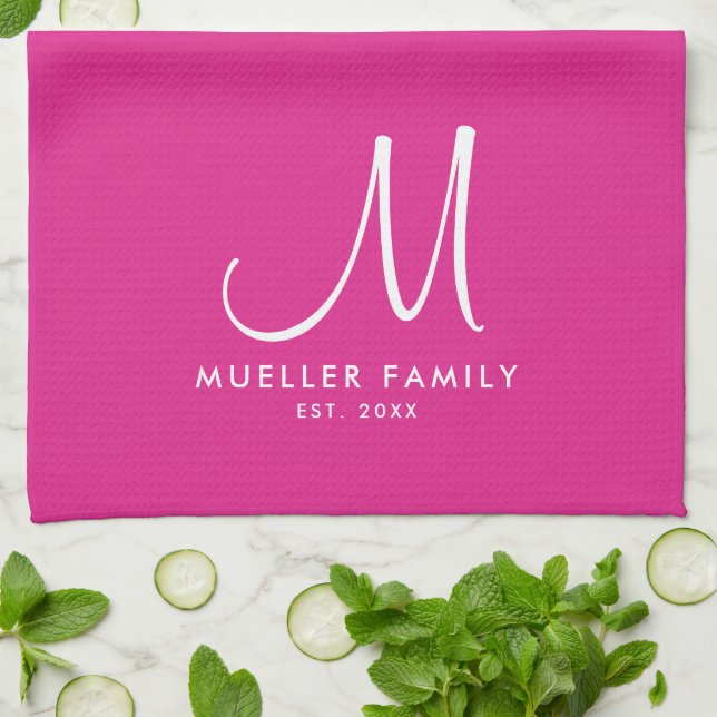 Linge De Cuisine Personnalisé Monogramme Modèle rose Nom de famille (Plié)