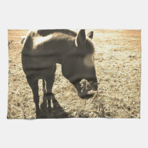 Linge De Cuisine Sepia Tone Photo de Cheval marron avec fleurs