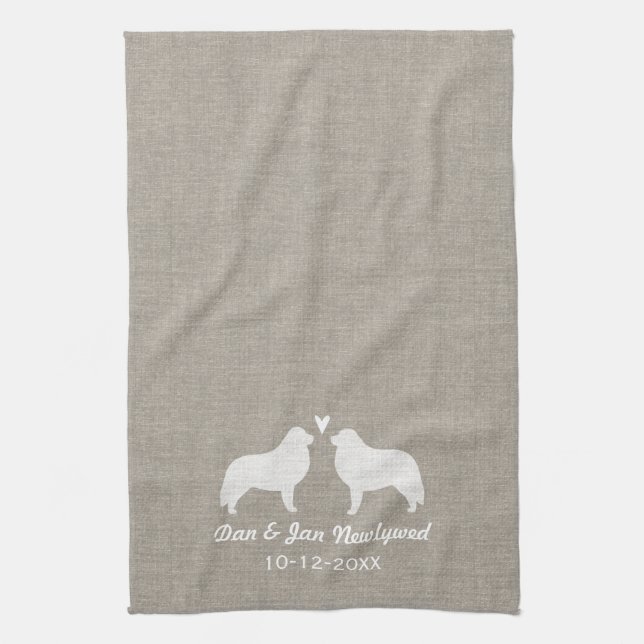 Linge De Cuisine Silhouettes des grandes Pyrénées avec coeur (Vertical)