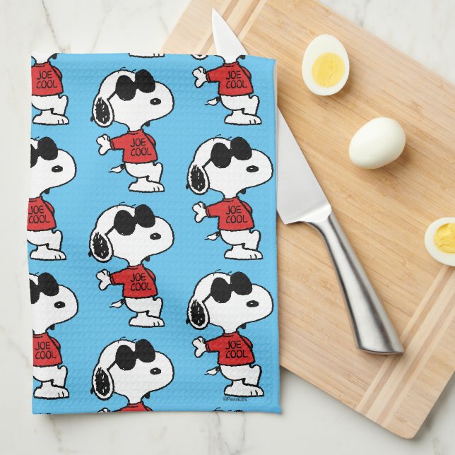 Linge De Cuisine Snoopy "Joe Cool" debout (Quart Plié)