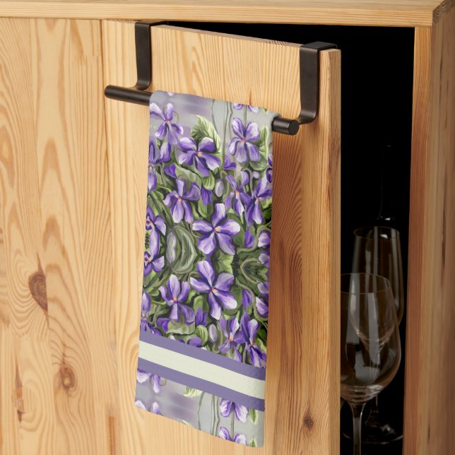 Linge De Cuisine violettes dans un bocal de lune (Pliage en tiers)