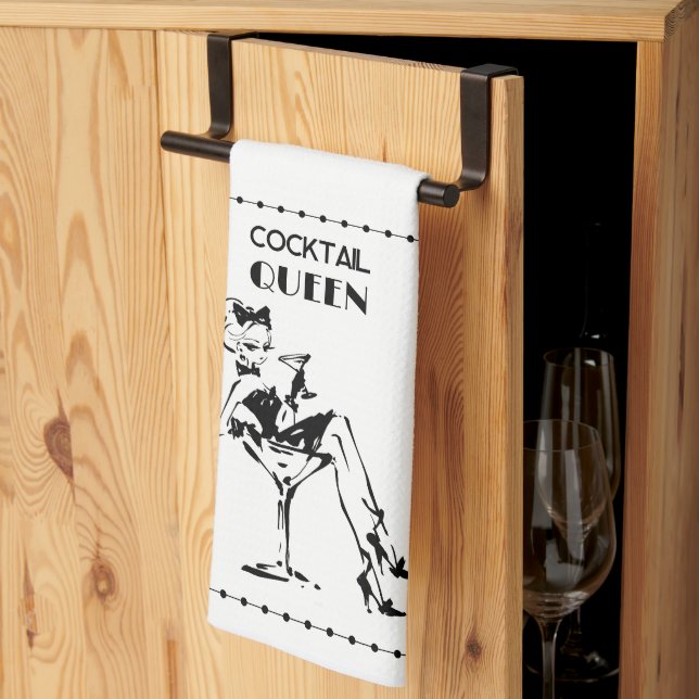 Linge De Cuisine Whimsical Cocktail Queen for Glam Entertainment (Pliage en tiers)