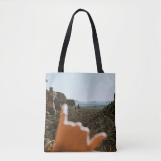 Links menschliche Hand Tasche