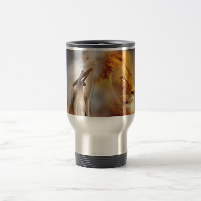 Lion et la tasse de voyage d'agneau (Centre)